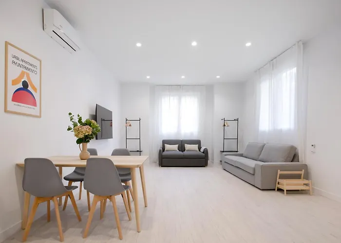 Urbil Ayuntamiento アパート