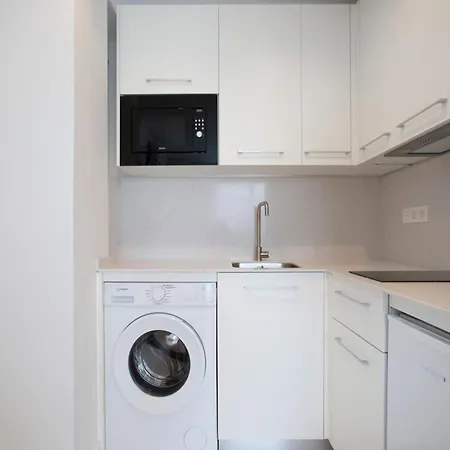 Urbil Ayuntamiento Apartment *