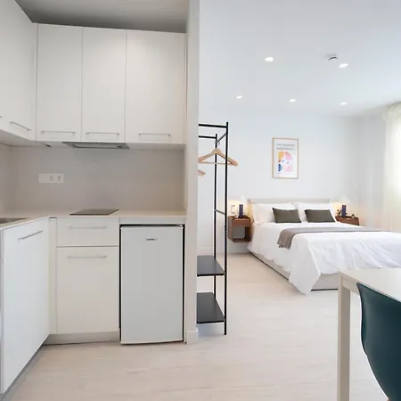 Urbil Ayuntamiento Apartment