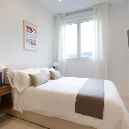 Urbil Ayuntamiento Apartment
