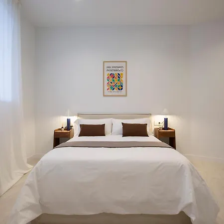 Urbil Ayuntamiento Apartment