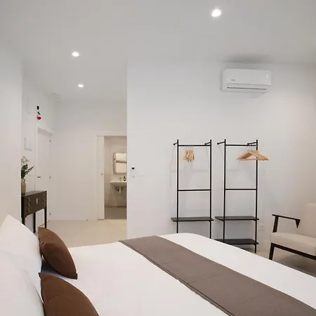 Urbil Ayuntamiento Apartment *