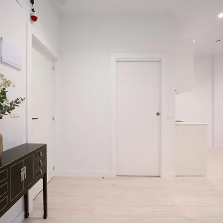 Urbil Ayuntamiento Apartment