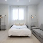 Urbil Ayuntamiento Apartament *